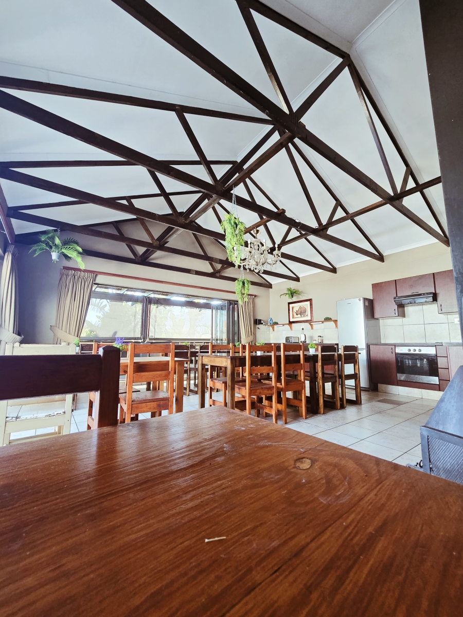 18 Bedroom Property for Sale in Geelhoutboom AH Western Cape